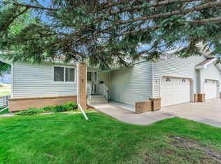 459 SW Carry Dr SE #7, Medicine Hat, AB T1B3W1