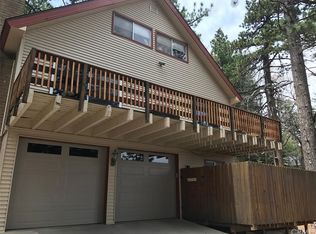 1130 Park Pl, Rimforest, CA 92378