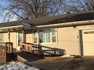 615 E Clay St, Osceola, IA 50213