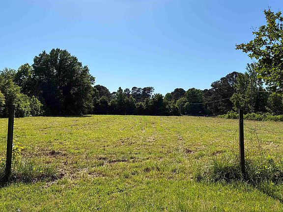 3rd image of 0 Pickthorne Rd