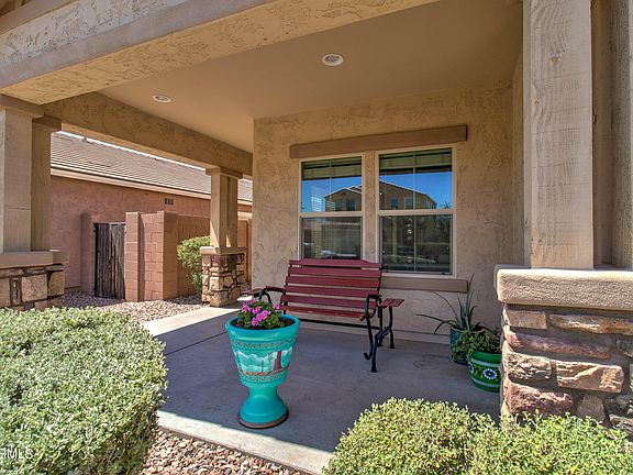 4th image of 2752 E BELLERIVE Drive