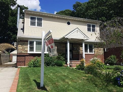 2nd image of 8605 188th St