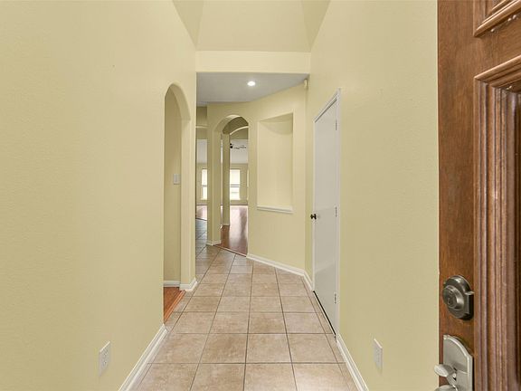 2nd image of 19307 Casey Creek Ct