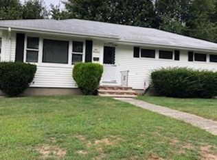 119 Alsada Rd, Swansea, MA 02777