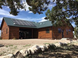 25500 W Bucks Rd, Seligman, AZ 86337