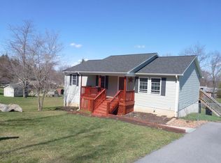 277 Longview Estates Rd, Maxwelton, WV 24957