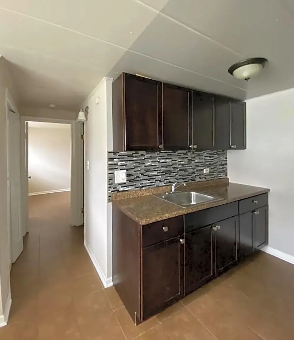 1 bed, 750 sqft, $1,550 — Photo 1