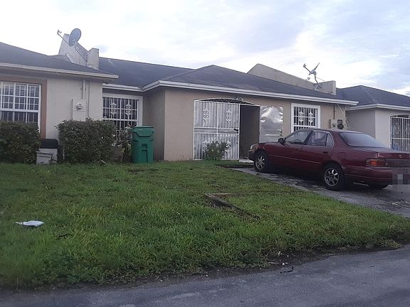 2nd image of 20316 NW 27th Pl