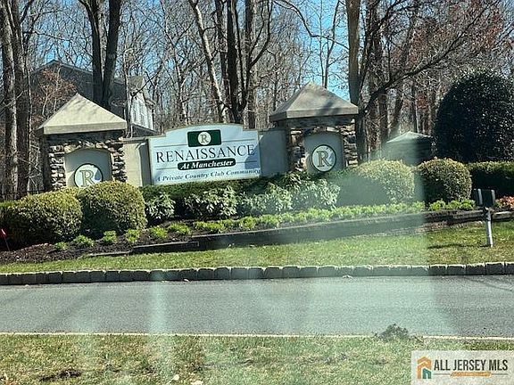 3rd image of 1 Belvedere Dr