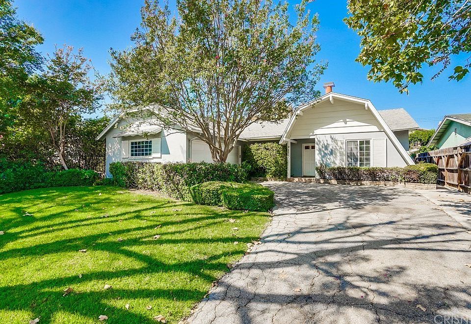 1st image of 22513 Marlin Pl