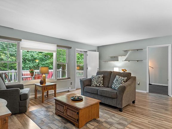 3rd image of 162 Heidel ROAD #3