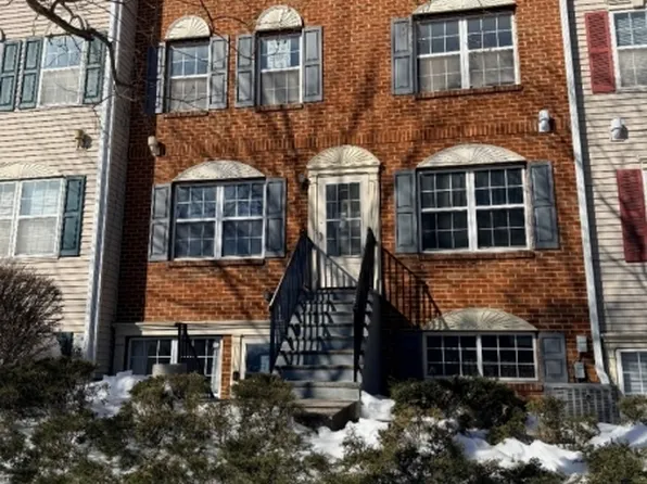 49B Wickliffe St, Newark City, NJ 07103