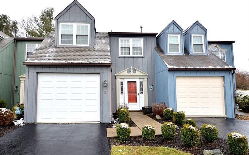 1st image of 3 Monmouth Dr