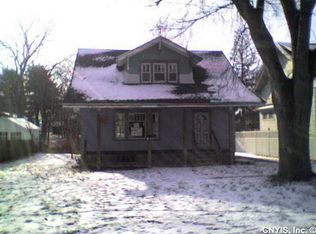 105 5th St, Liverpool, NY 13088
