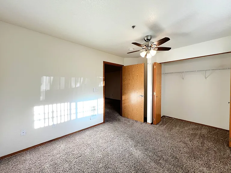 Pleasant Ridge Apartments — Photo 48