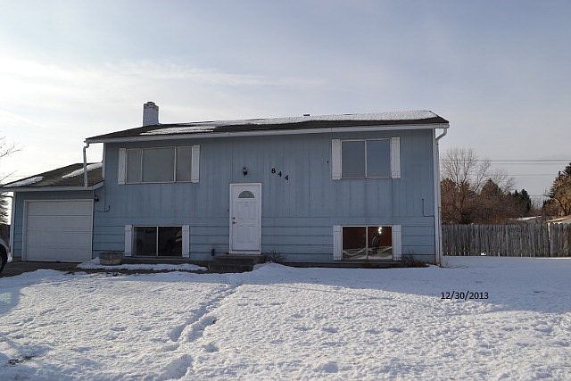 1st image of 844 S Maurine Dr