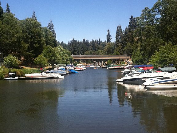 2nd image of 2br - Lake Arrowhead Home For Sale