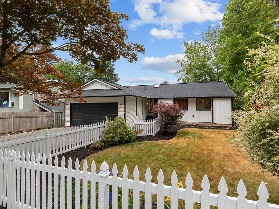 1st image of 11224 NE 143rd Pl