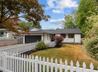 11224 NE 143rd Pl, Kirkland, WA 98034