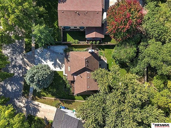 3rd image of 2343 S 75th St