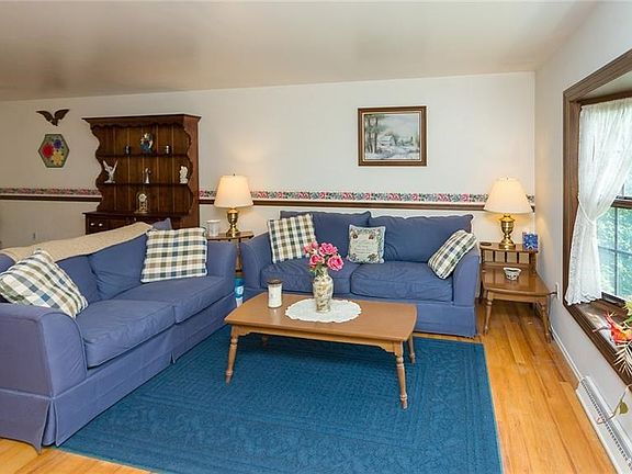 5th image of 103 Henry Hudson Dr