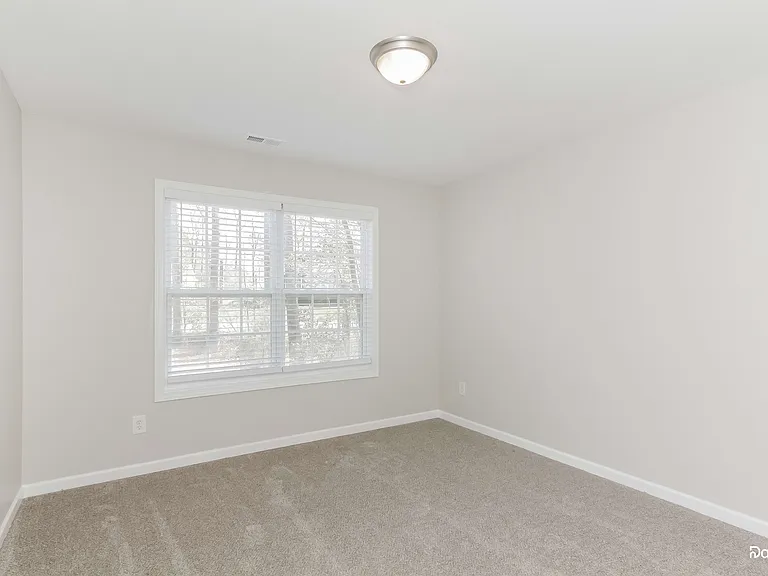 1100 Marietta St — Photo 12