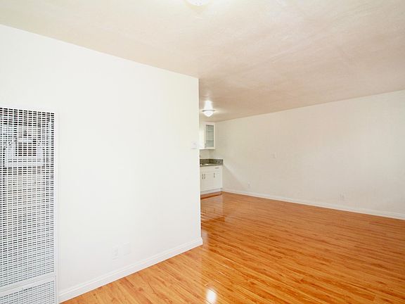 3rd image of 393 Adena St #27