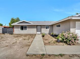 816 S State St, Hemet, CA 92543