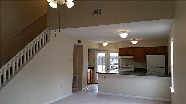 1st image of 547 Cedarwood Dr