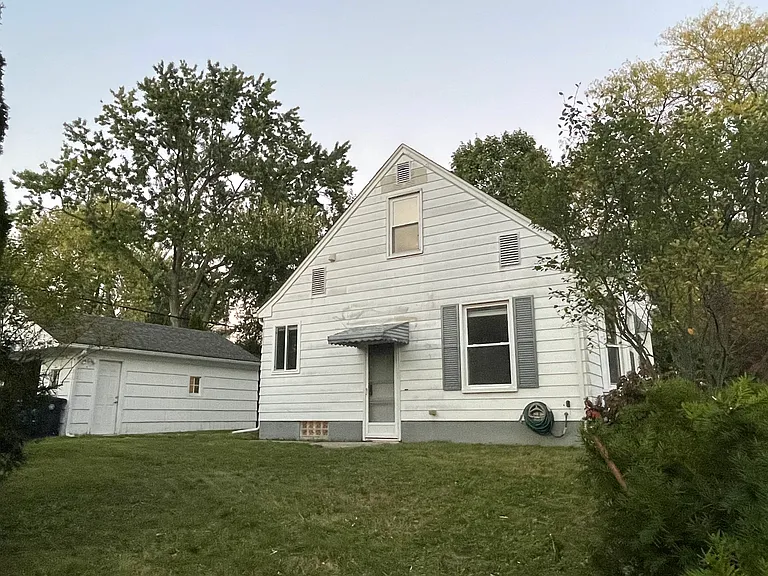 2112 Alice St — Photo 14
