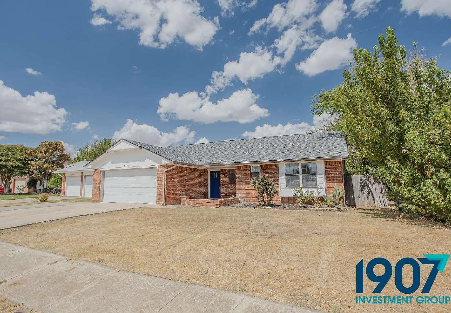 3 bed, 2.0 bath, 1519 sqft, $1,600 — Photo 2
