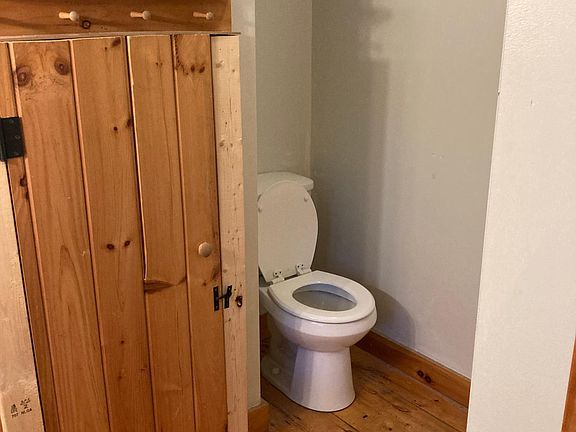 3rd image of 44 Hall Ave #3