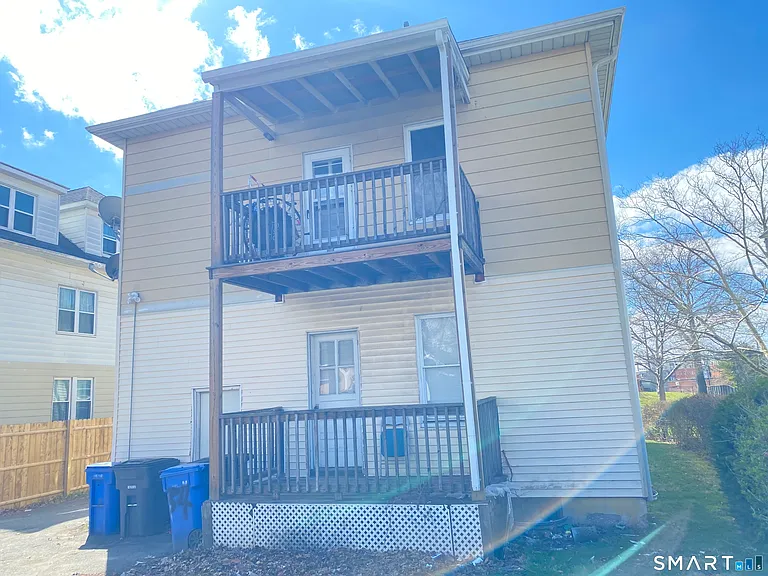 54-56 Westbourne Pkwy #1 — Photo 16