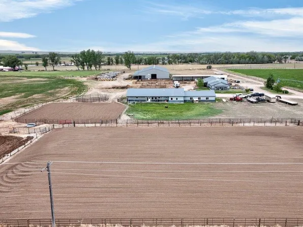 7286 Road 45, Torrington, WY 82240
