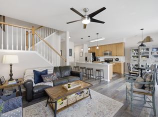 834 Devereaux Dr, Virginia Beach, VA 23462
