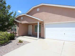 5759 Pinon Dulce Rd NW, Albuquerque, NM 87114