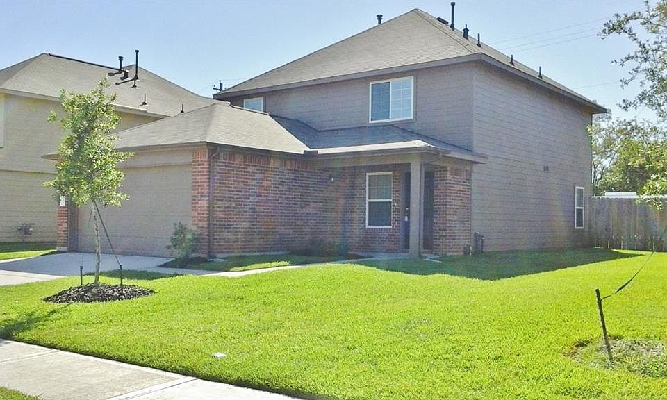 1st image of 3807 Cary Creek Dr