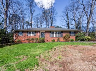 1000 W Sumter St, Shelby, NC 28150