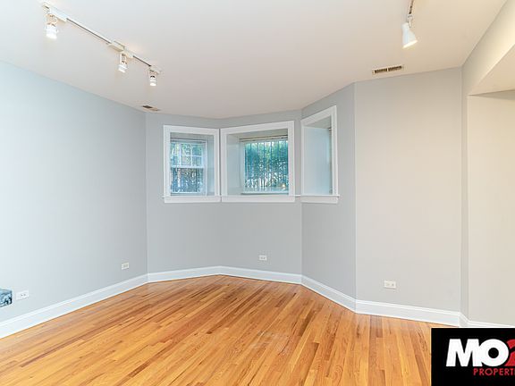 2nd image of 3736 N Clifton Ave #G