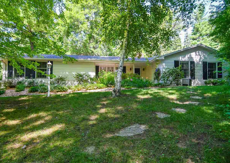 1st image of 2849 Saint Ann Dr