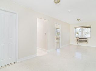 2483 Cambreleng Ave, Bronx, NY 10458