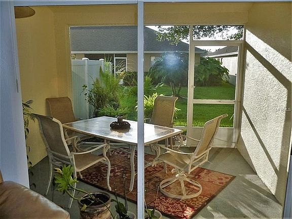 5th image of 2827 Tanglewylde Dr