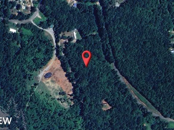 4 Haystack Rd, Dobson, NC 27017
