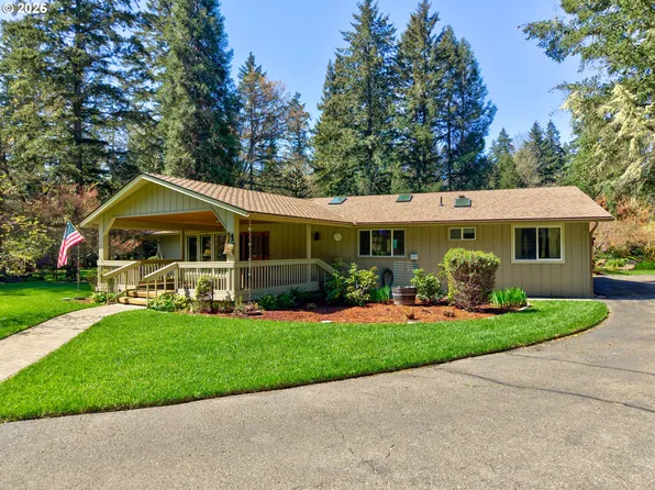 738 Elgarose Rd, Roseburg, OR 97471