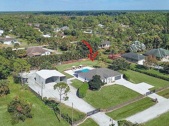 4th image of 17851 90th St N