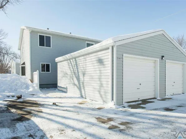 1007 S Bridgeport Pl #49, Sioux Falls, SD 57106