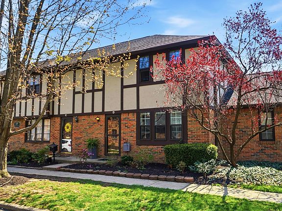 3rd image of 673 Olde Towne Ave #16-673D