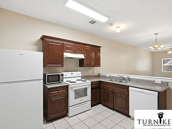 3rd image of 3116 S Cherry Ln