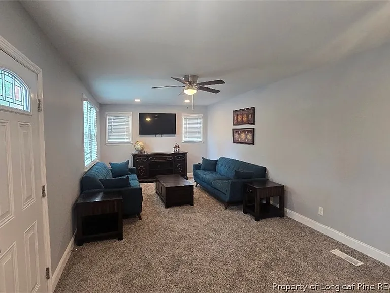 506 Roxie Ave — Photo 12