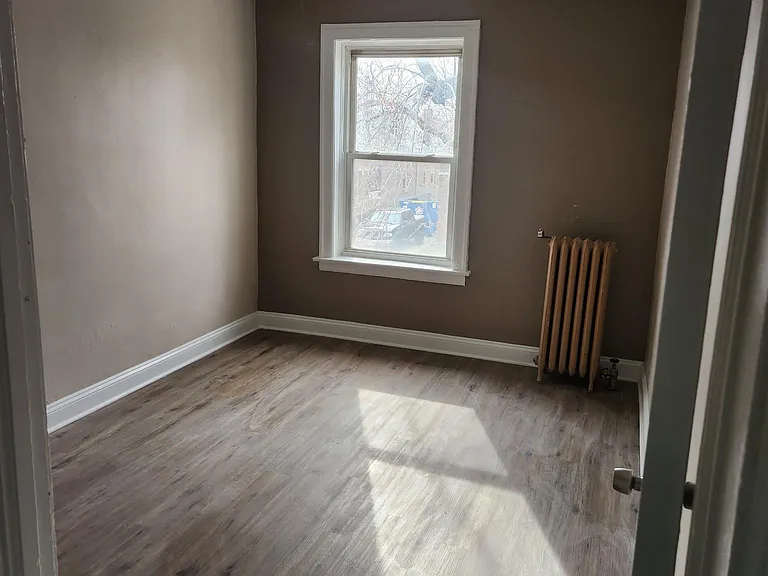 8201 S Merrill Ave #2 — Photo 5